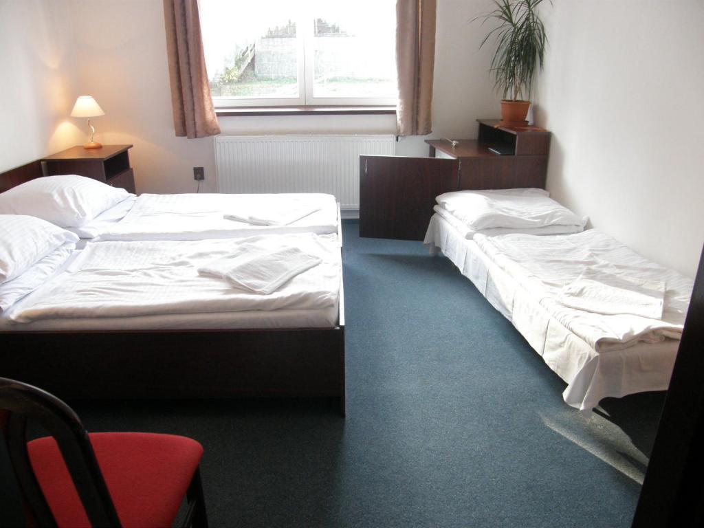 Hotel Schindleruv Haj Svitavy Room photo